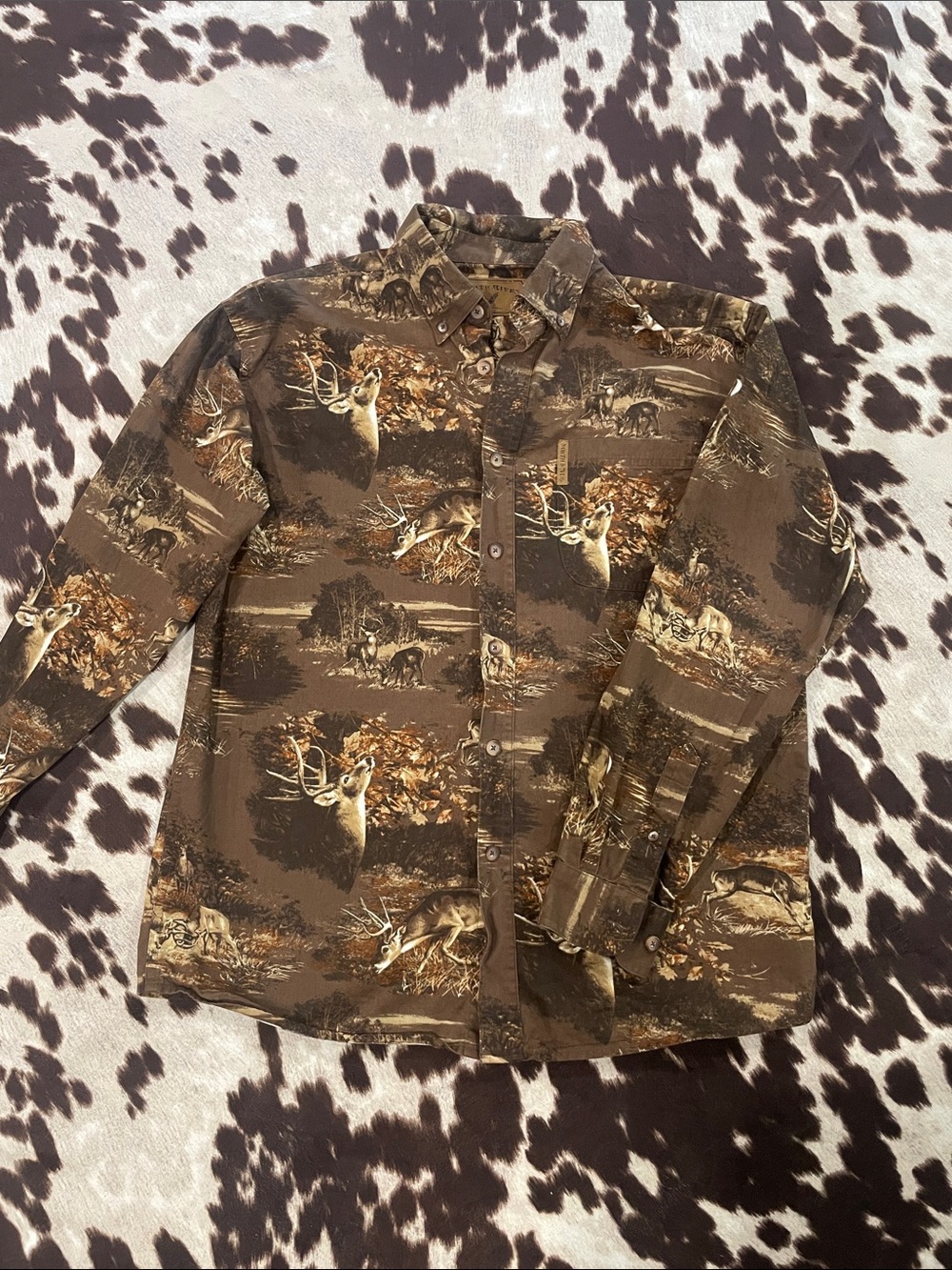 Men's NORTH RIVER Deer-Print Button-Down Shirt